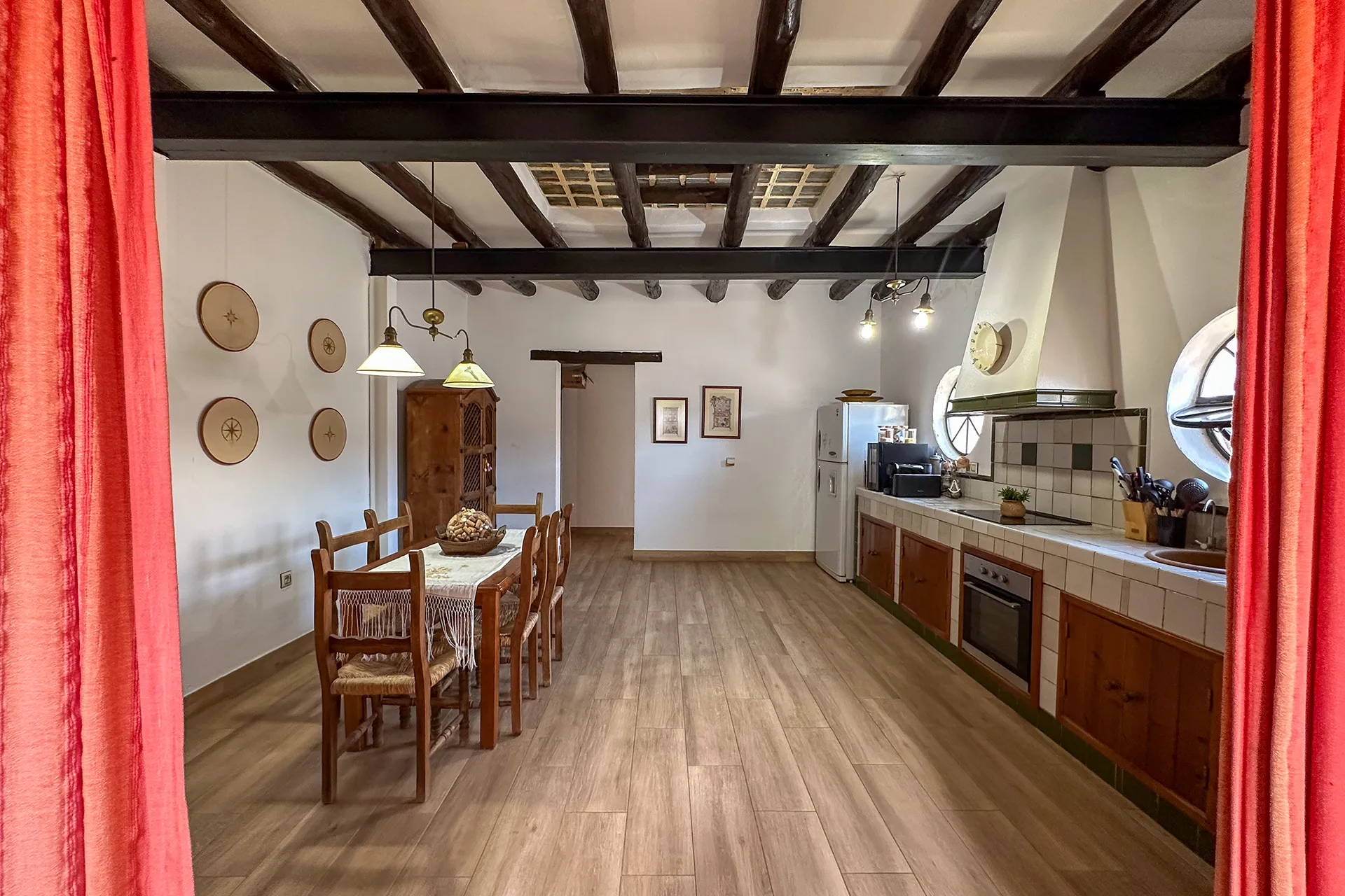 villalba-san-bartolome-06-cocina-comedor-vista-general